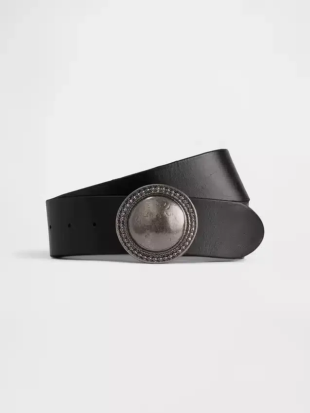 Cinturón de cuero estilo vaquero