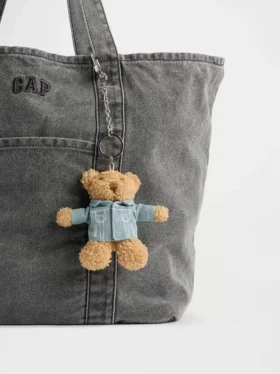 Colgante para bolso con chaqueta de mezclilla de Brannan Bear