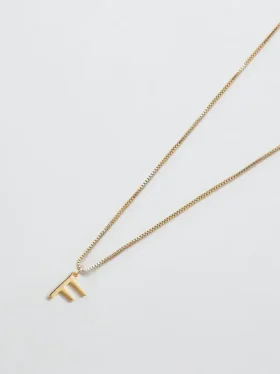 Collar delicado con iniciales de Admiral Row