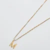 Collar delicado con iniciales de Admiral Row