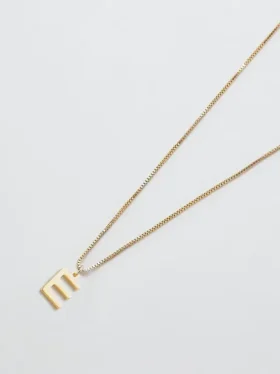 Collar delicado con iniciales de Admiral Row