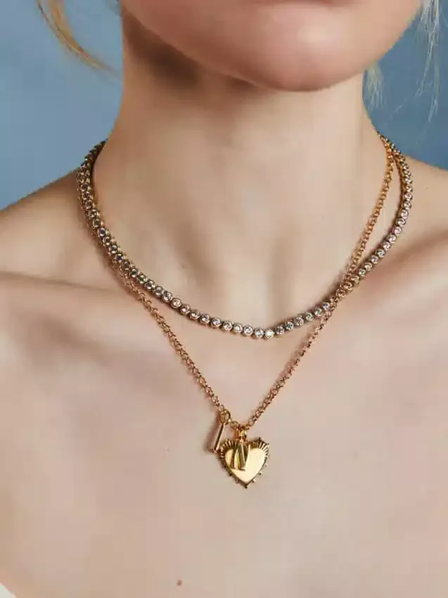 Collar tipo tenis con bisel de Hart