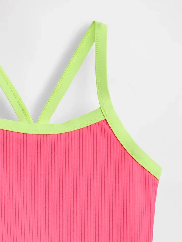 Conjunto de baño de dos piezas tipo tankini para niños