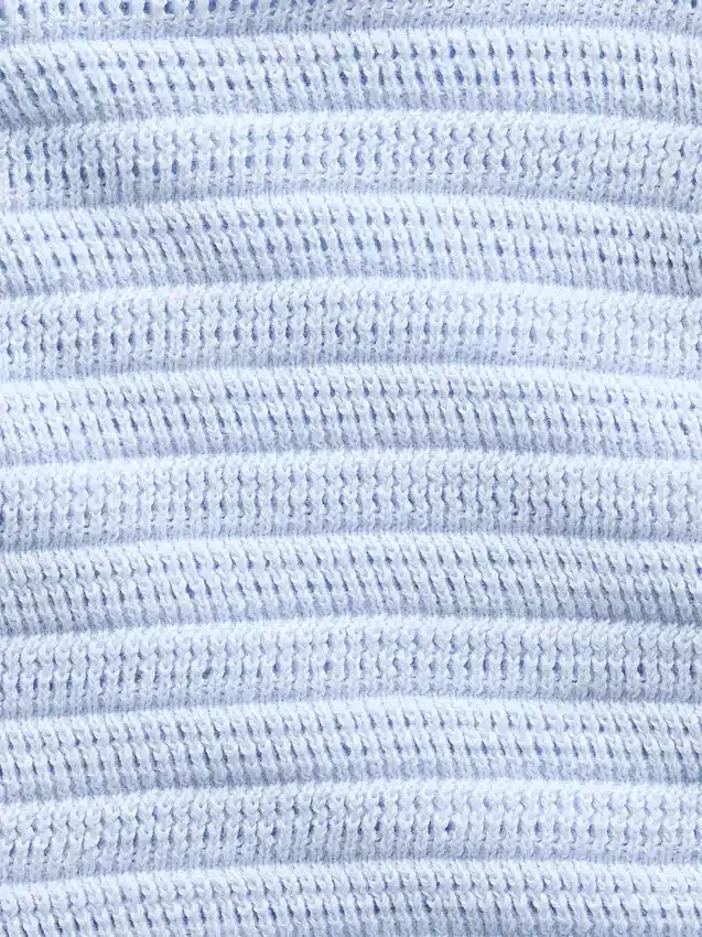 Conjunto de bebé con rayas de ganchillo
