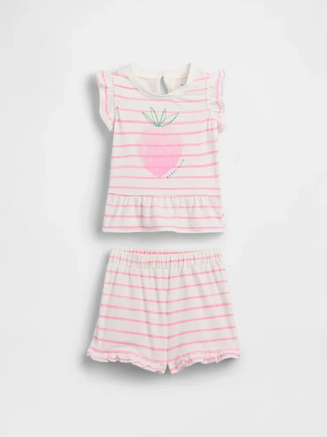 Conjunto de bebé con volantes de fresa