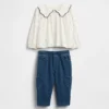 Conjunto de blusa con cuello y pantalones sin bragueta para bebé