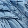 Conjunto de denim con volantes para bebé