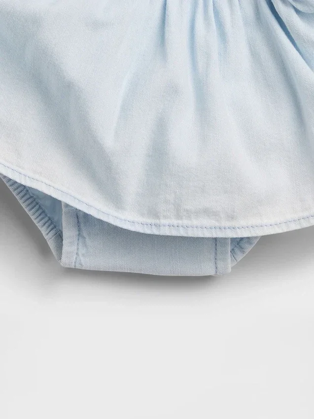 Conjunto de denim para bebé con moño