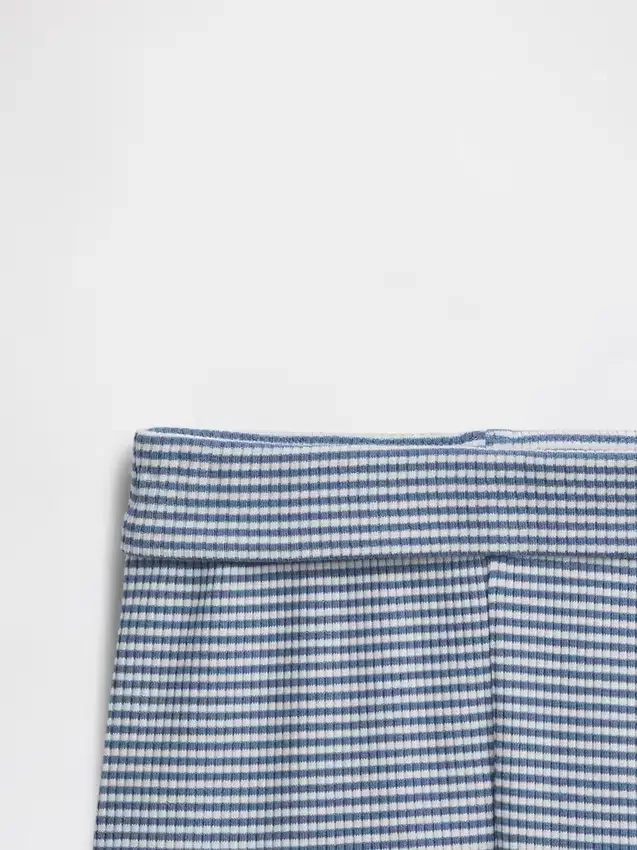 Conjunto de pantalones cortos y body «Grow-With-Me» de Tinyrib para bebé