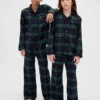 Conjunto de pijama de franela reciclada para niños