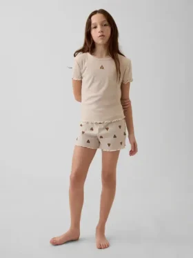Conjunto de pijama para niños con pantalones cortos reciclados de punto acanalado y oso Brannan