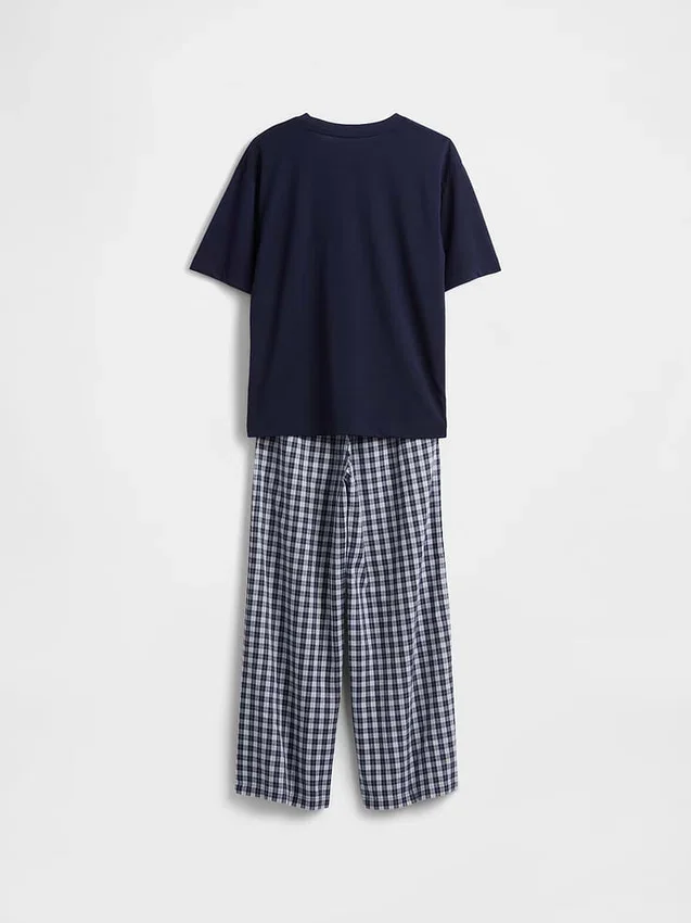 Conjunto de pijama reciclado para niños