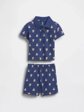 Conjunto de polo de piqué con el oso Brannan para bebé