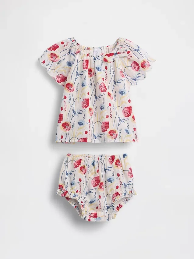 Conjunto floral para bebé