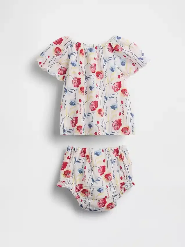 Conjunto floral para bebé