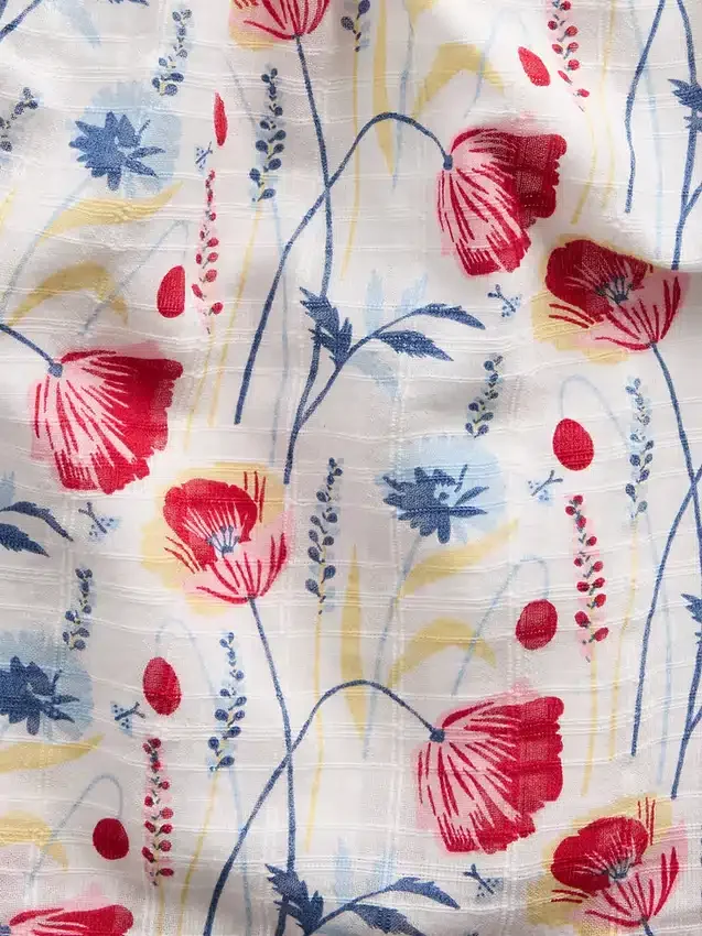 Conjunto floral para bebé