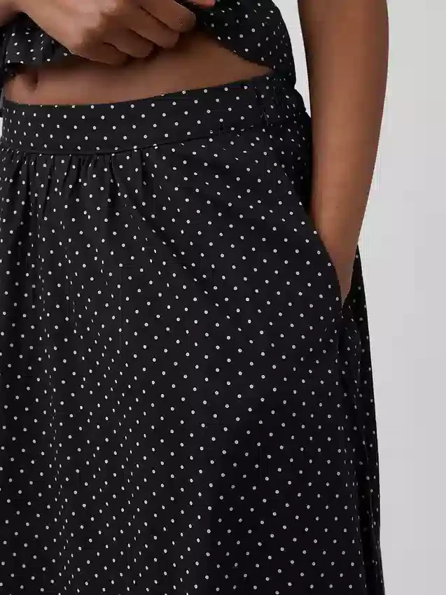 Falda larga de voile con lunares