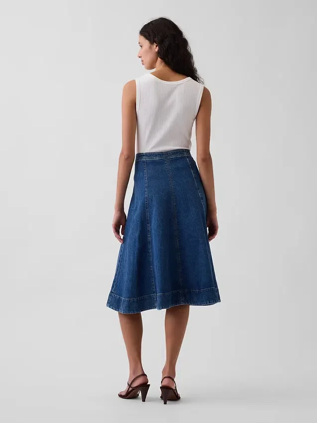 Falda midi de mezclilla con corte de tulipán