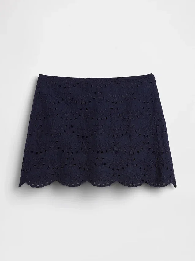 Faldita-pantalón mini con ojales