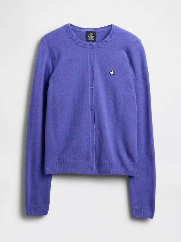 GAP × Disney: «La pesadilla antes de Navidad» de Tim Burton, cárdigan CashSoft con calaveras
