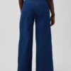 GAP × Hfr: vaqueros extra holgados de talle bajo con estampado floral de Atelier Ndigo