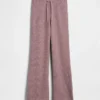 Gap × Summer Fridays: Pantalones de corte bootcut de tejido waffle CashSoft