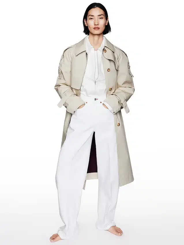Vaqueros de talle alto con corte arqueado de GAP × Victoria Beckham