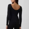 GapFit Smooth con cuello de barco en camisea