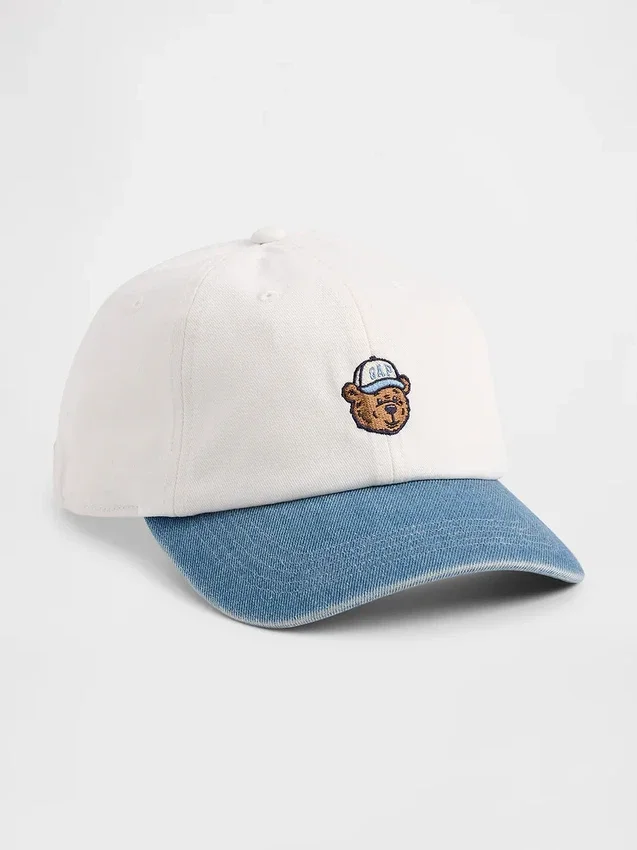 Gorra de béisbol con el logotipo del oso Brannan