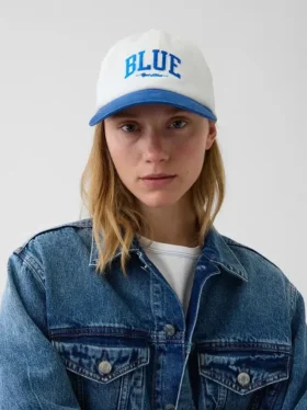 Gorra de béisbol con logotipo azul