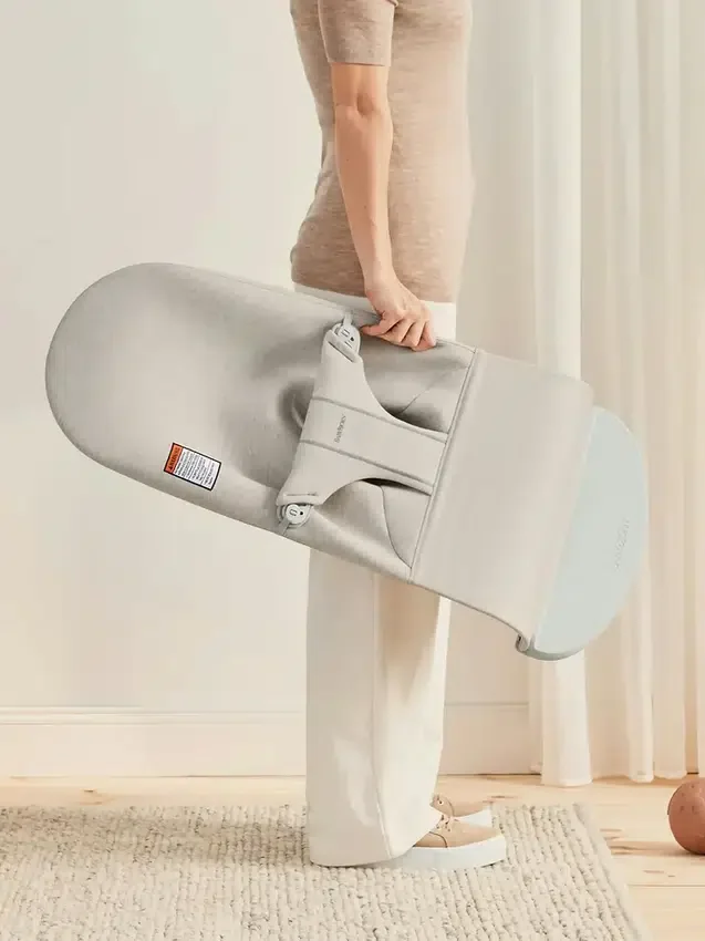Hamaca 3D de jersey para bebés Bliss de Babybjorn