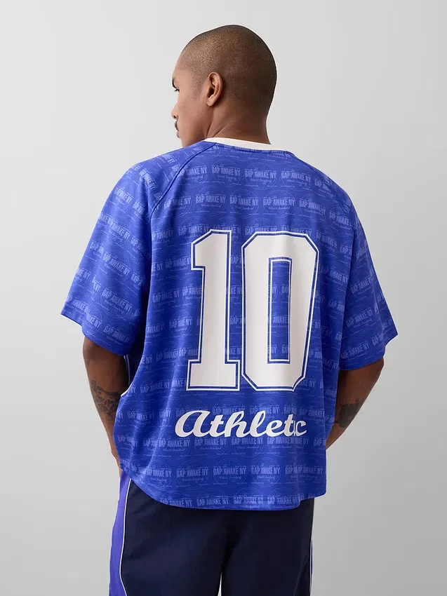 Jersey con logo extragrande de GAP × Awake Ny