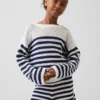 Jerséu infantil de ganchillo oversize a rayas