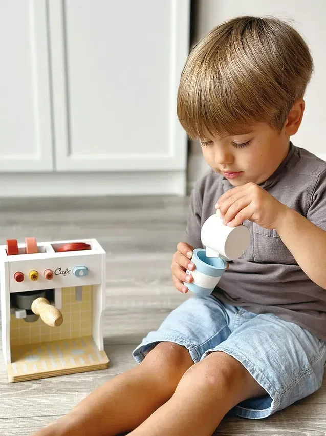 Juego de juguete «Pequeño barista» para niños pequeños