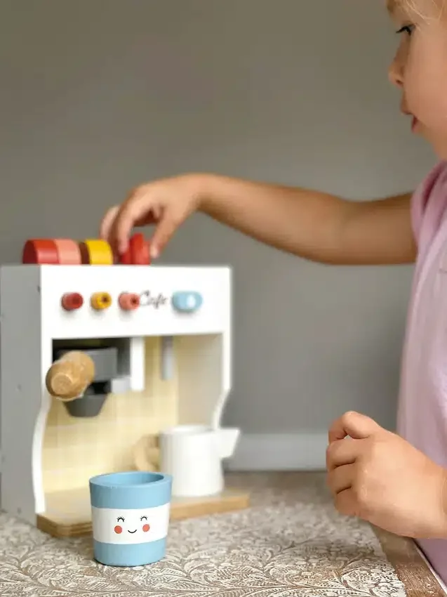 Juego de juguete «Pequeño barista» para niños pequeños