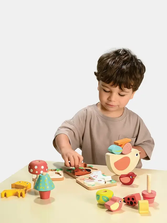 Juego de juguetes para jugar en el jardín a partir de los 24 meses