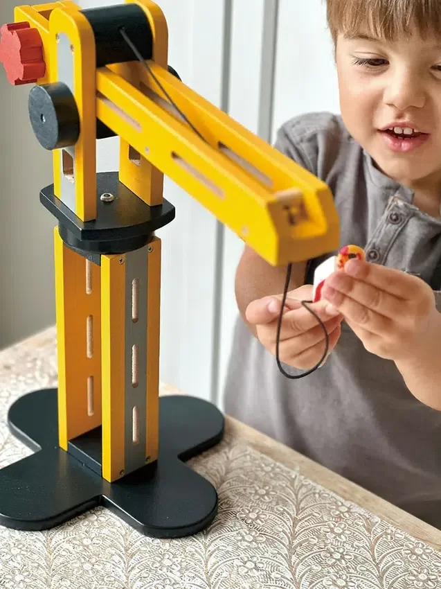 Juguete de grúa amarilla para niños pequeños «Little Builder»