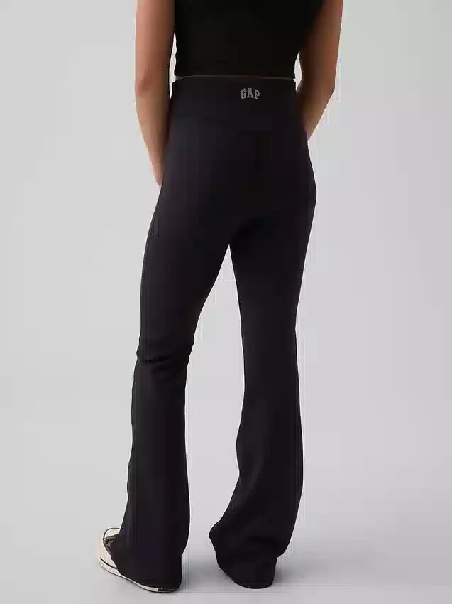 Leggings de alto rendimiento para niños con corte acampanado
