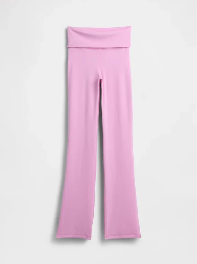 Leggings GapFit Smooth con cintura doblada y corte mini acampanado