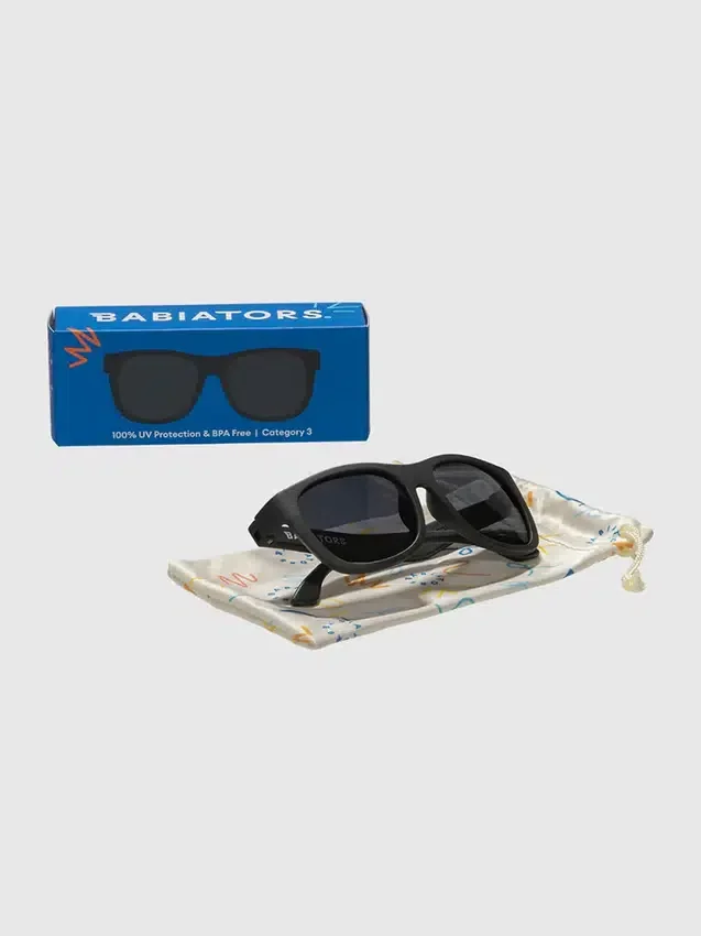 Lentes de sol Babiators Navigator para niños pequeños y niños