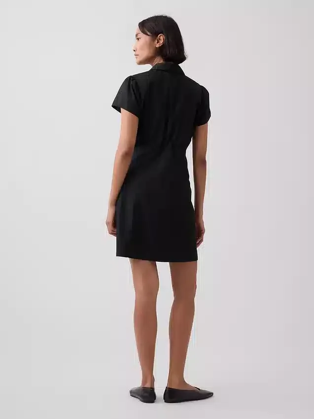 Mini vestido camisero con cintura imperio