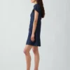Mini vestido camisero con cintura imperio