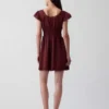 Mini vestido con cuello redondo y ribete de encaje