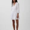 Mini vestido con ribete de encaje