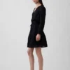 Mini vestido con ribete de encaje