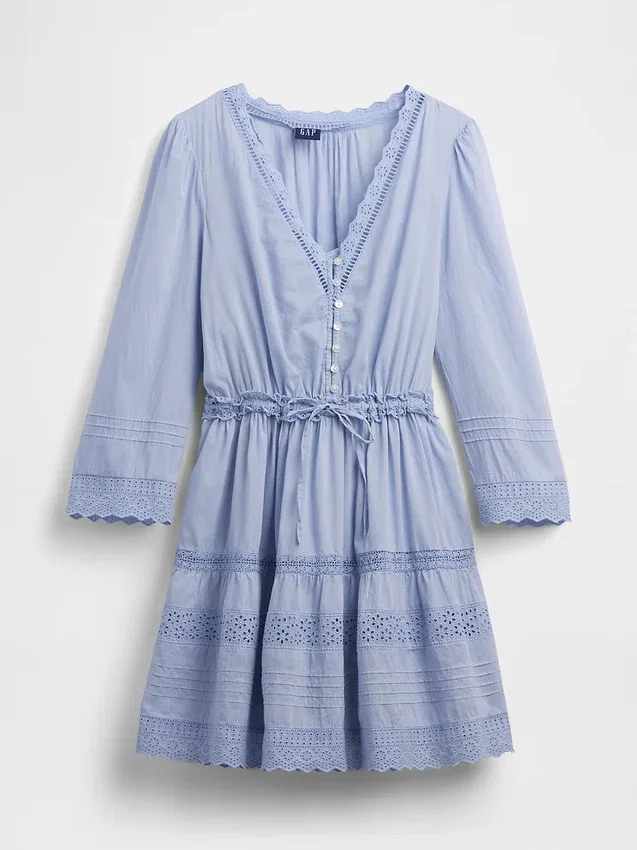 Mini vestido con ribete de encaje