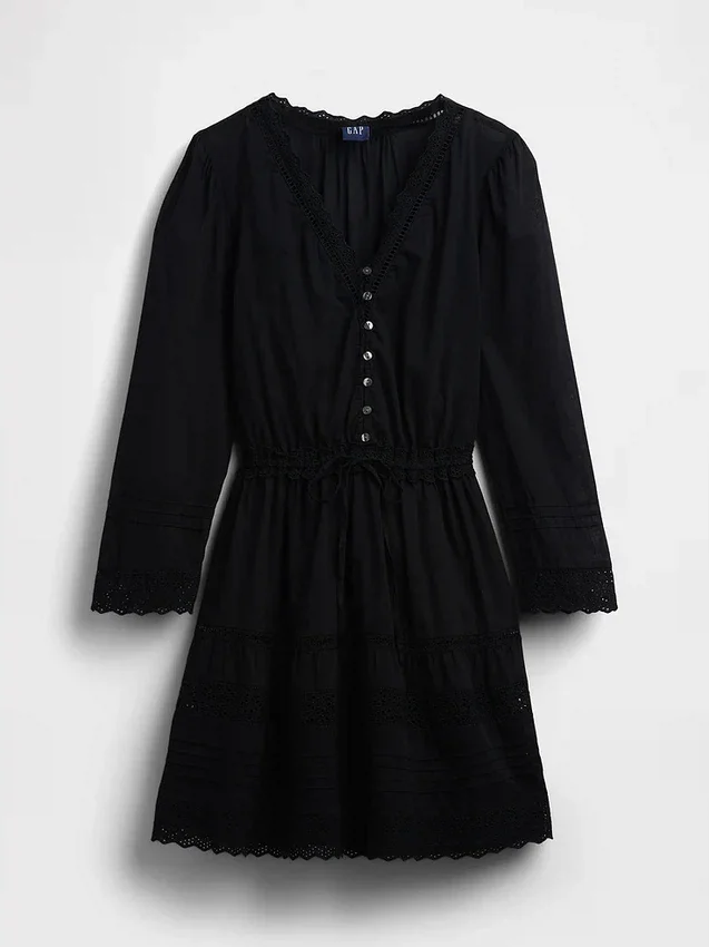 Mini vestido con ribete de encaje