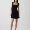 Mini vestido de cintura baja con pinzas