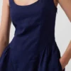 Mini vestido de cintura baja en mezcla de lino