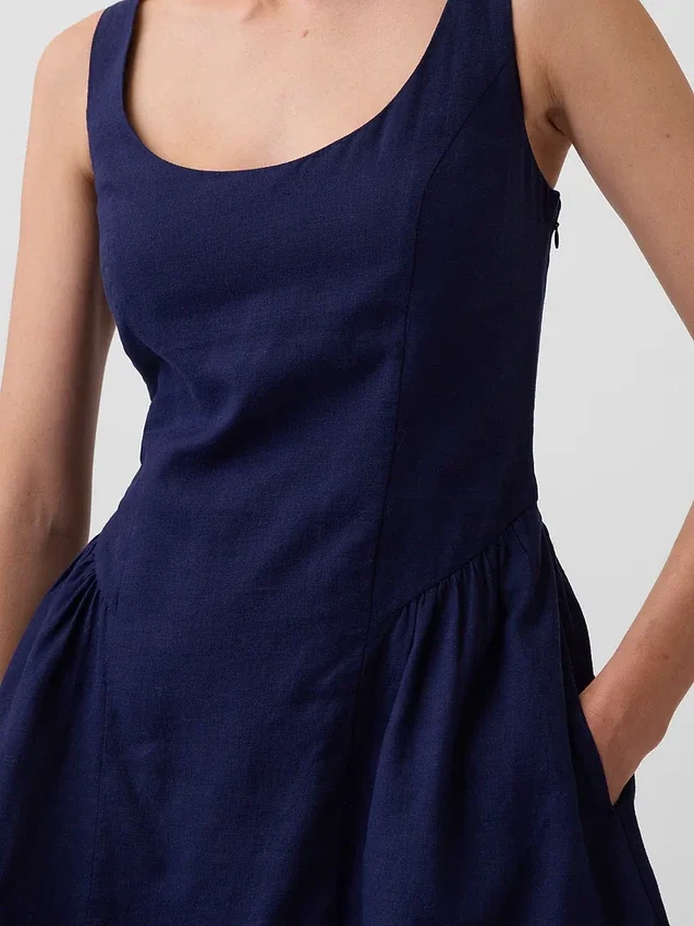 Mini vestido de cintura baja en mezcla de lino